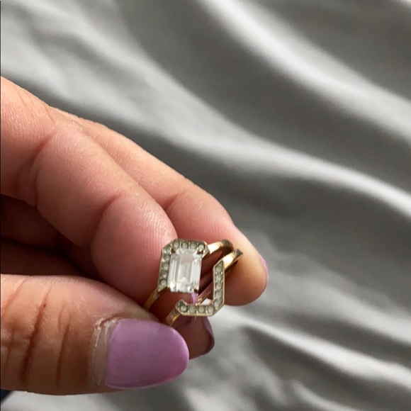 Ring - Picture 3 of 3